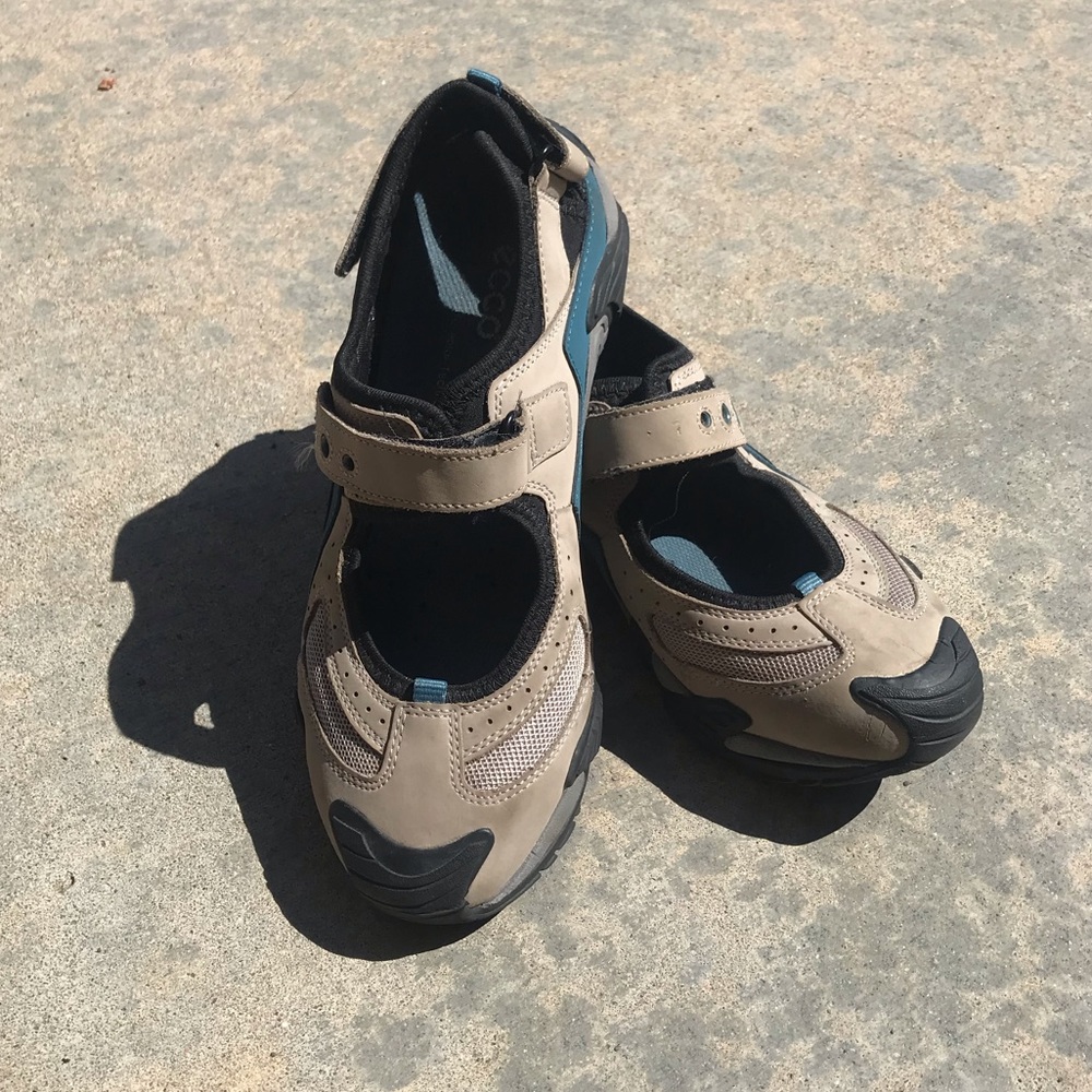Ecco Sandals